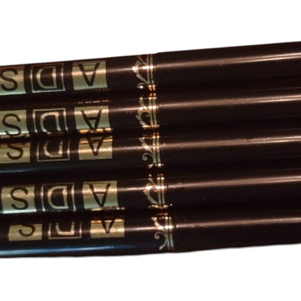 5PCS Black Eyeliner Set – Smudge-Proof, Waterproof & Long-Lasting Formula